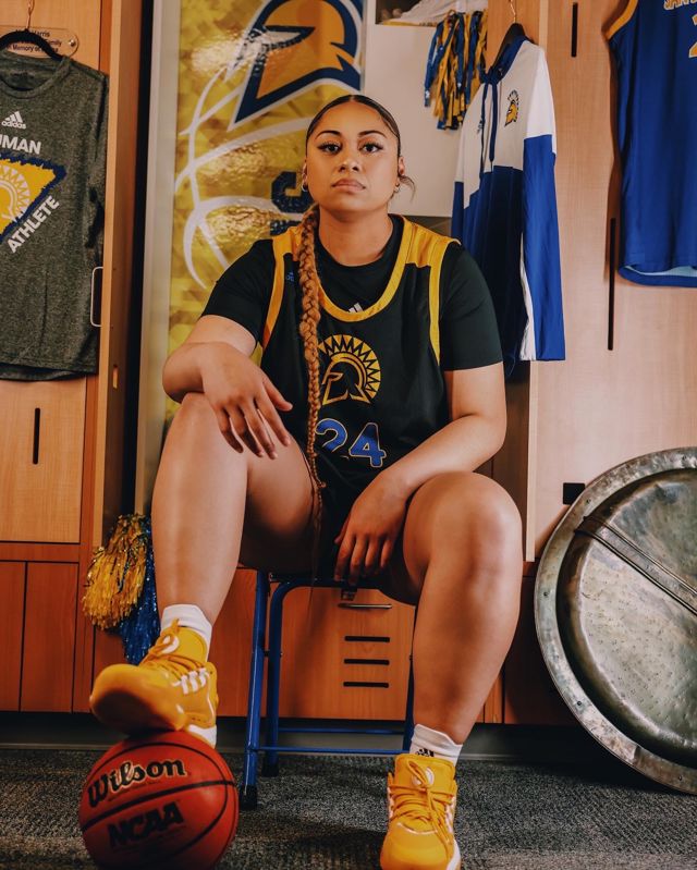 Athlete profile featured image number 2 of 8