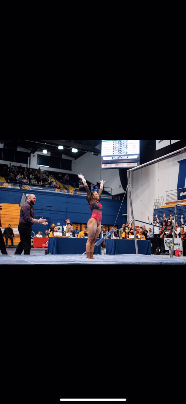 Athlete profile featured image number 3 of 4