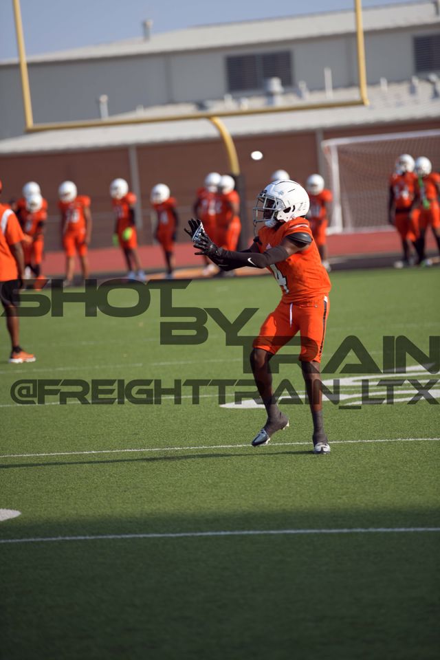 Athlete profile featured image number 8 of 10