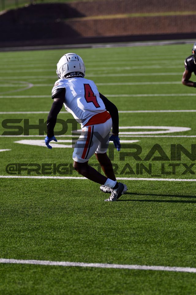 Athlete profile featured image number 3 of 5
