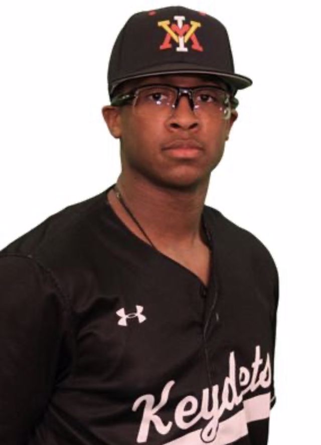 Athlete profile featured image number 3 of 6