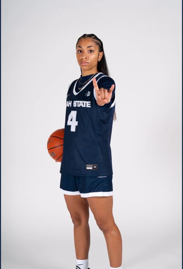Athlete profile featured image number 4 of 4