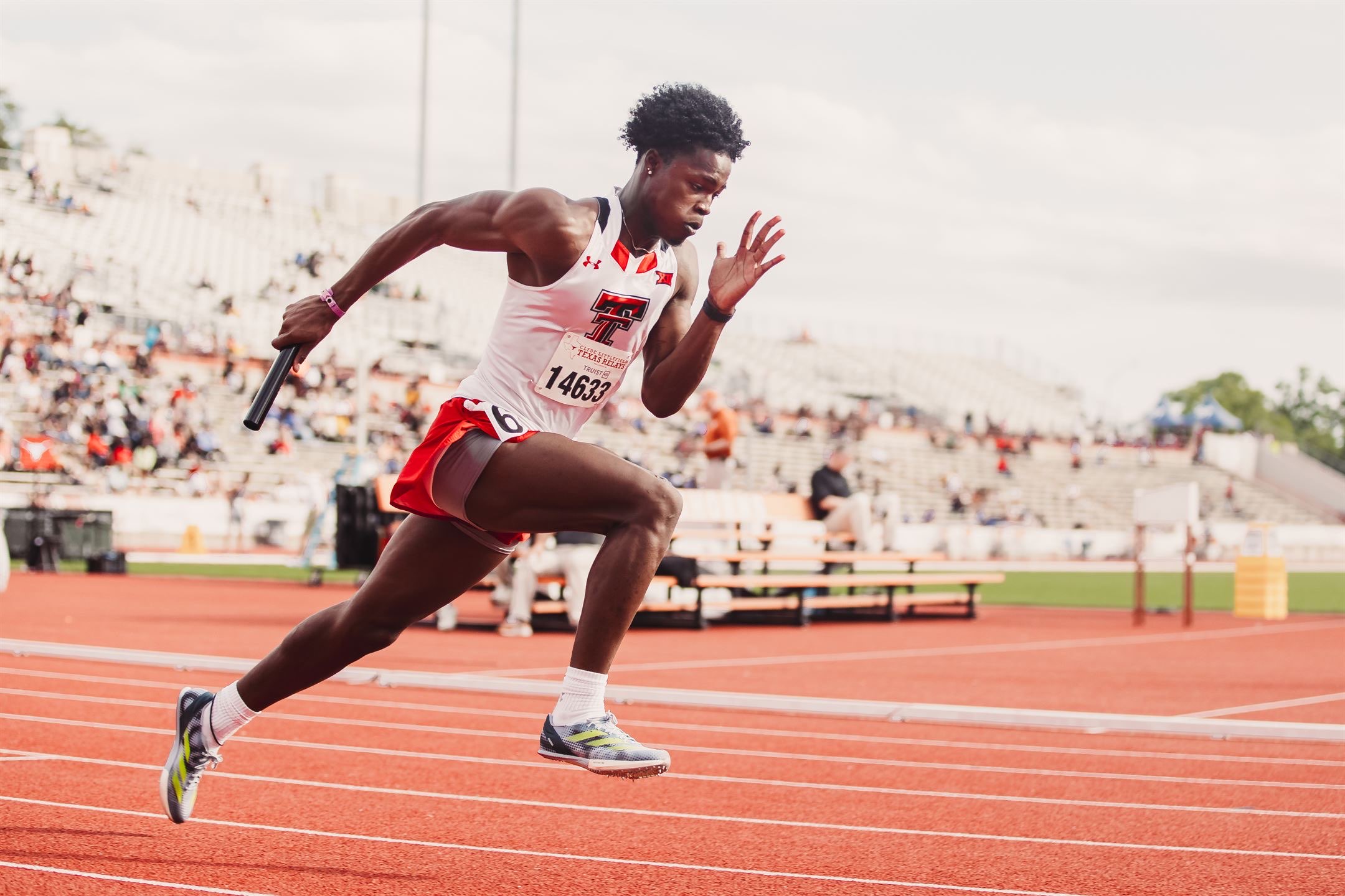 Antoine Andrews athlete profile head shot