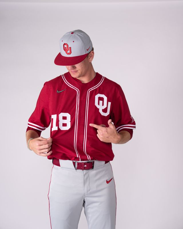 Athlete profile featured image number 4 of 4