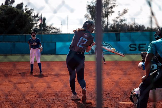Athlete profile featured image number 1 of 5