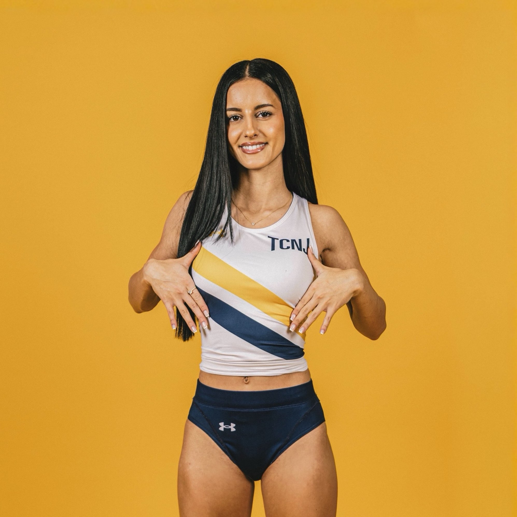 Lucia Garcia Beltran athlete profile head shot