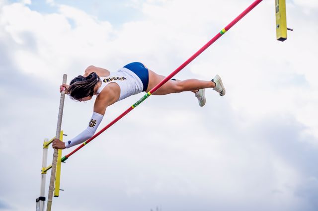 Athlete profile featured image number 1 of 4