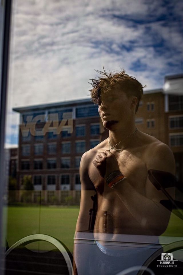 Athlete profile featured image number 4 of 5