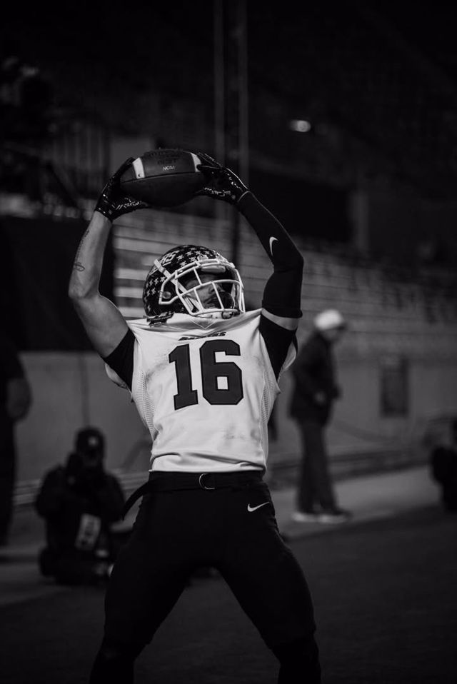 Athlete profile featured image number 2 of 5