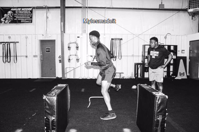 Athlete profile featured image number 1 of 4