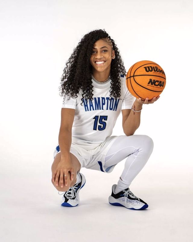 Athlete profile featured image number 4 of 4