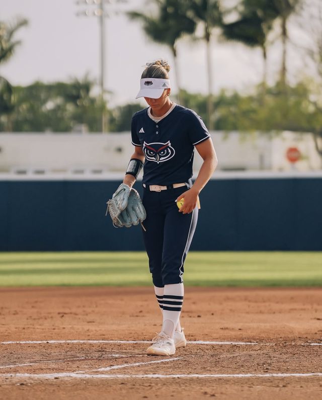 Athlete profile featured image number 3 of 5