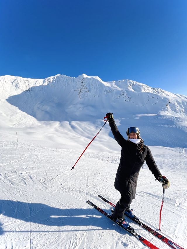 Athlete profile featured image number 3 of 6