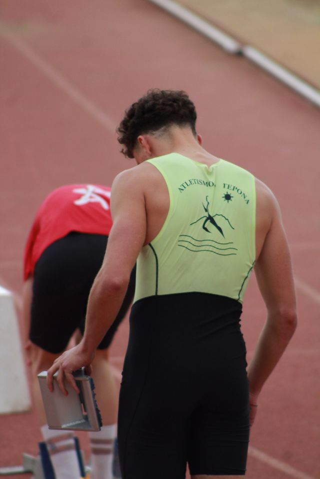 Athlete profile featured image number 3 of 5