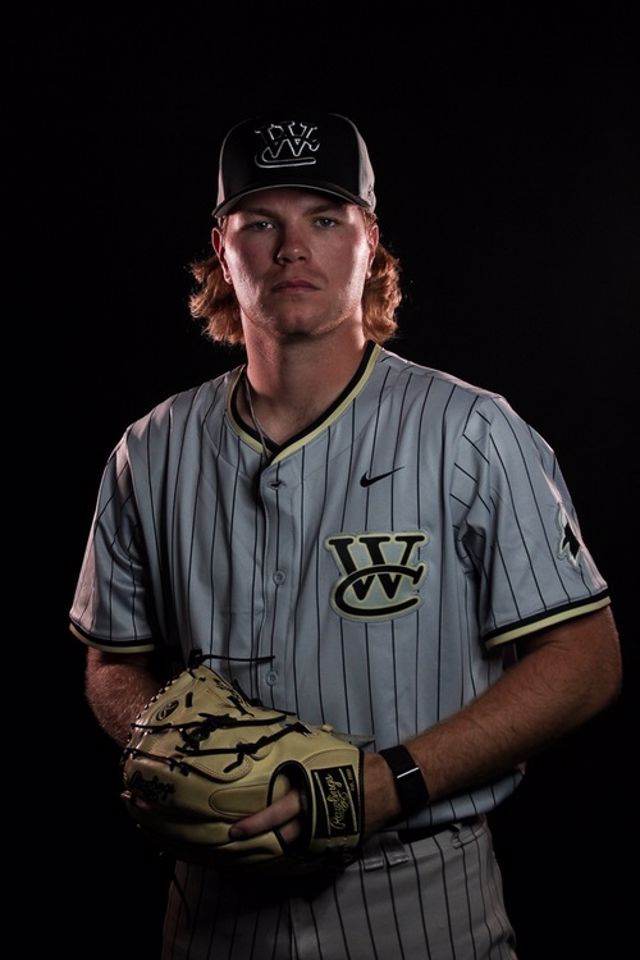 Athlete profile featured image number 1 of 5