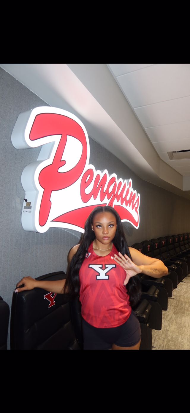 Athlete profile featured image number 1 of 5