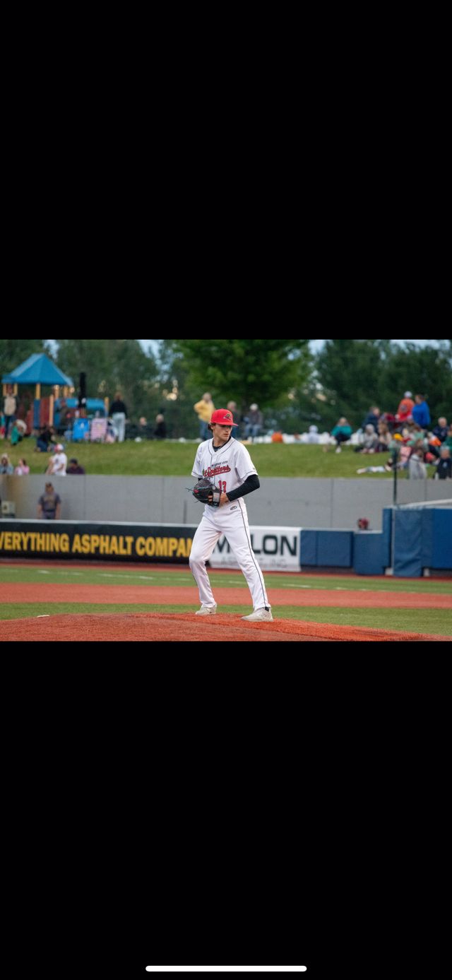 Athlete profile featured image number 4 of 4