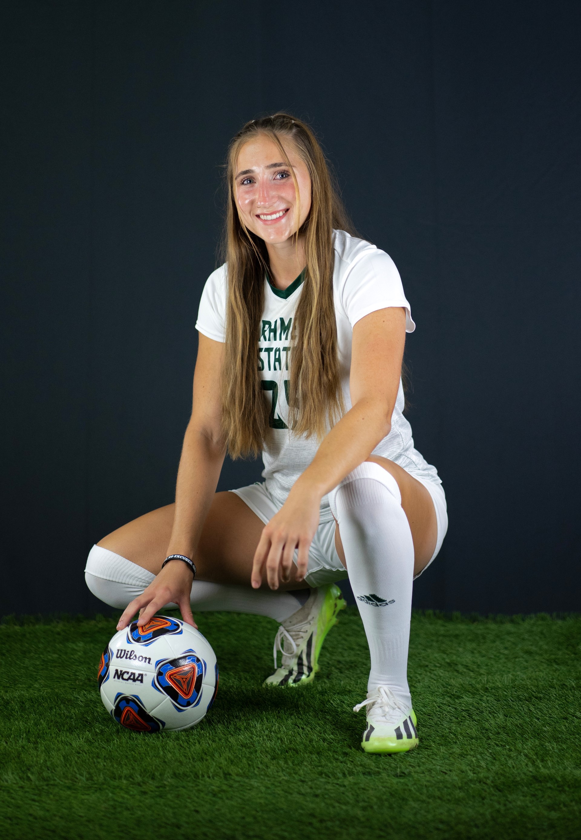 Isabella Vinsonhaler athlete profile head shot