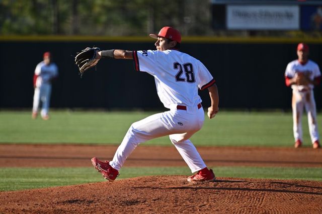 Athlete profile featured image number 2 of 5