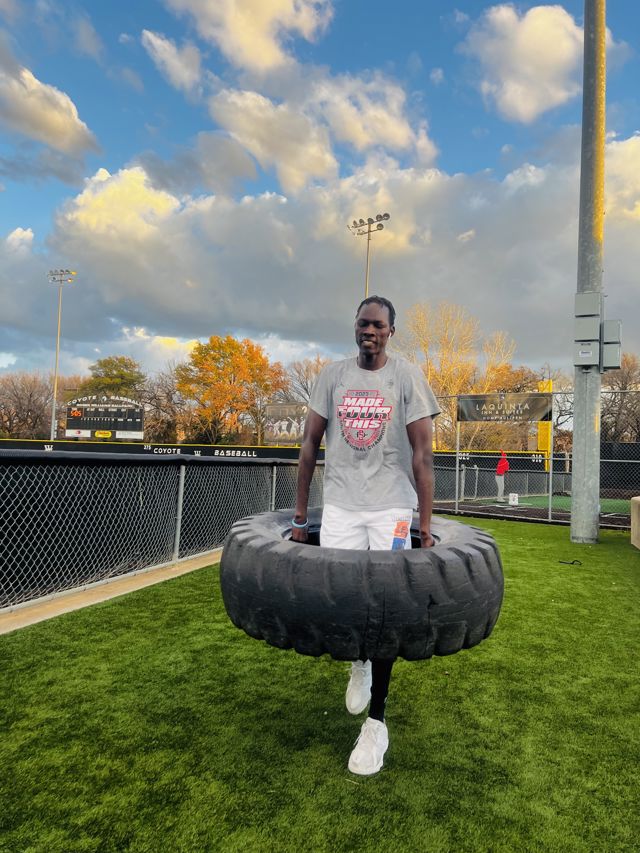 Athlete profile featured image number 3 of 5