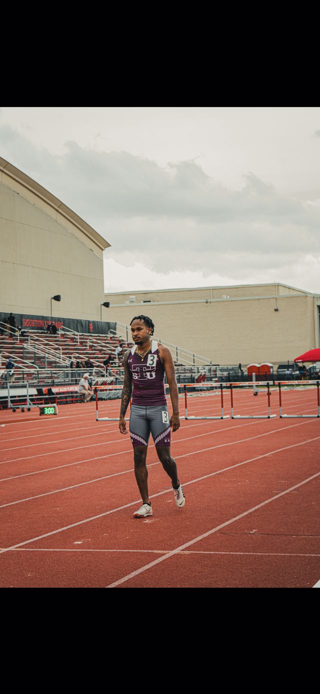 Athlete profile featured image number 4 of 5