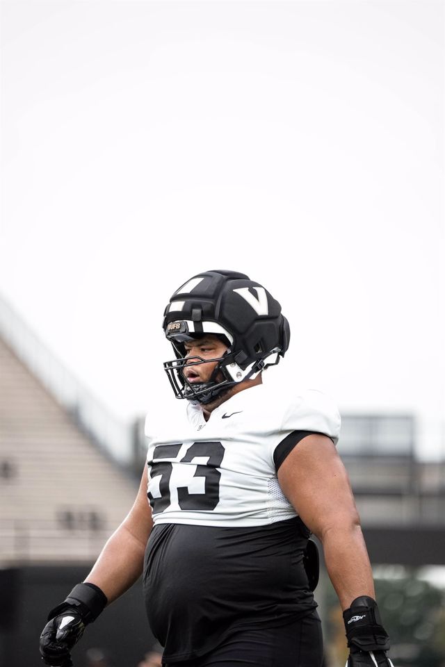 Athlete profile featured image number 3 of 4