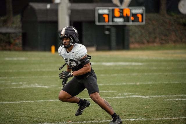 Athlete profile featured image number 1 of 4