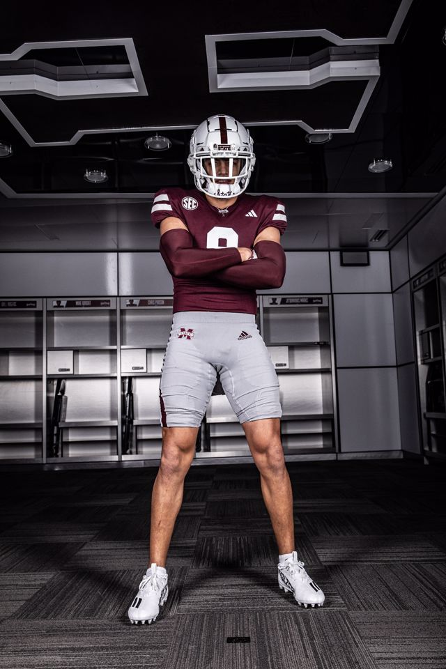 Athlete profile featured image number 2 of 4