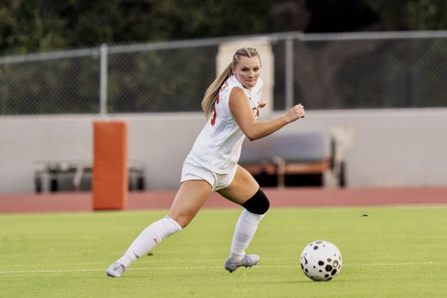 Athlete profile featured image number 5 of 10