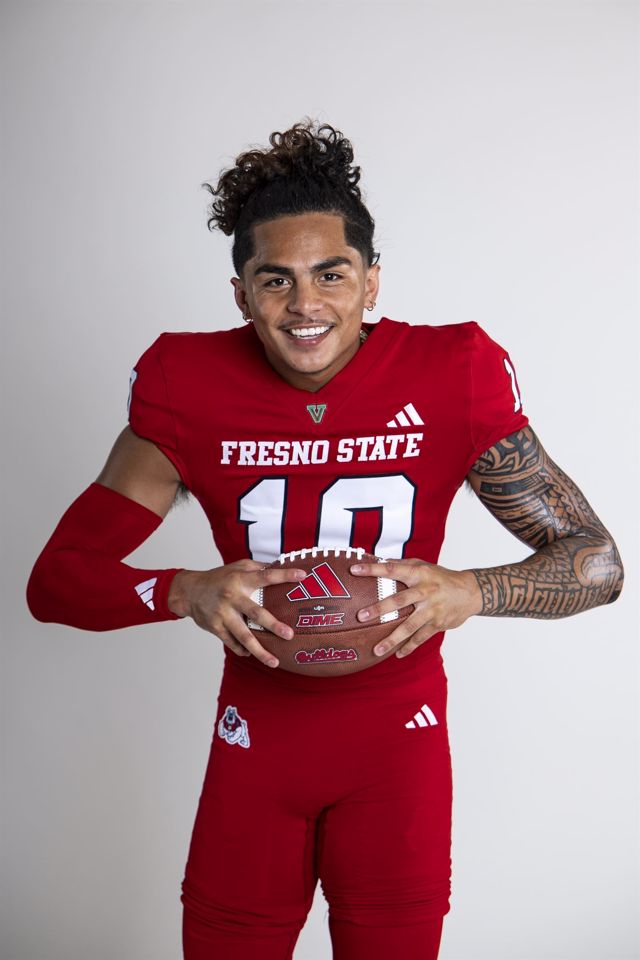 Athlete profile featured image number 2 of 5