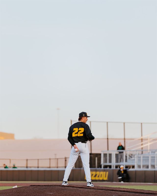 Athlete profile featured image number 1 of 4