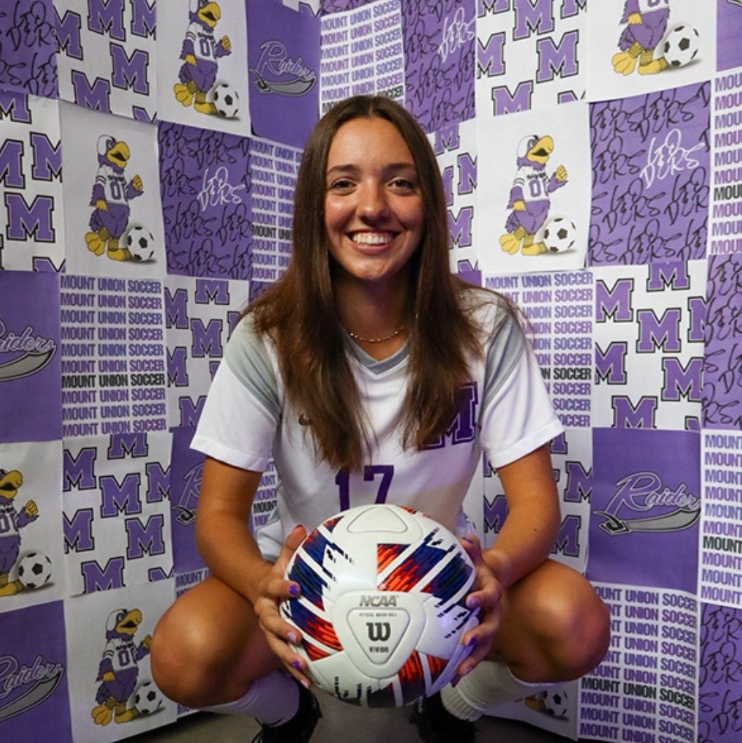 Eleanore Busch athlete profile head shot