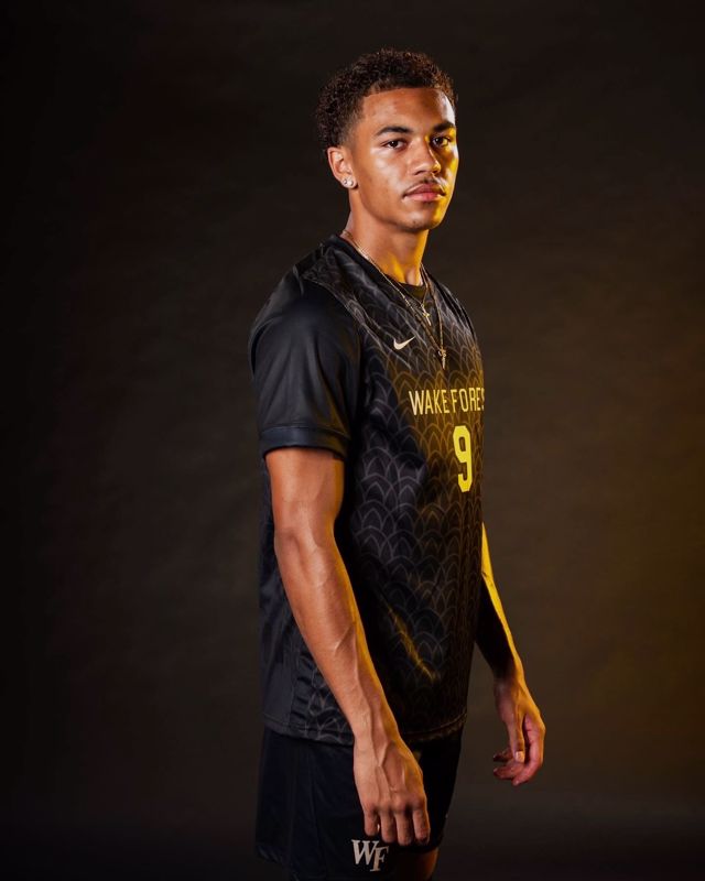 Athlete profile featured image number 1 of 5