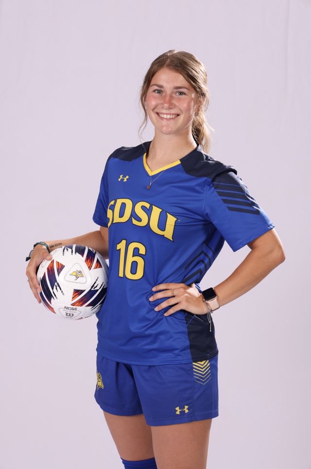 Athlete profile featured image number 4 of 5