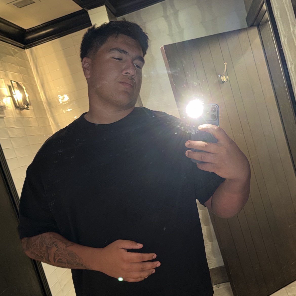 Isaiah Villanueva athlete profile head shot