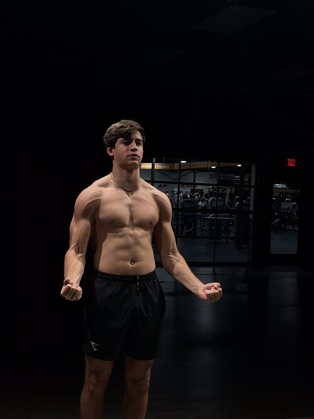 Athlete profile featured image number 1 of 5