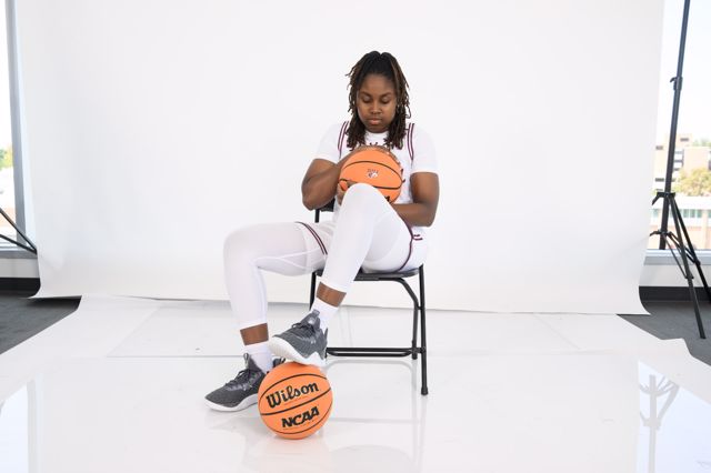 Athlete profile featured image number 1 of 5