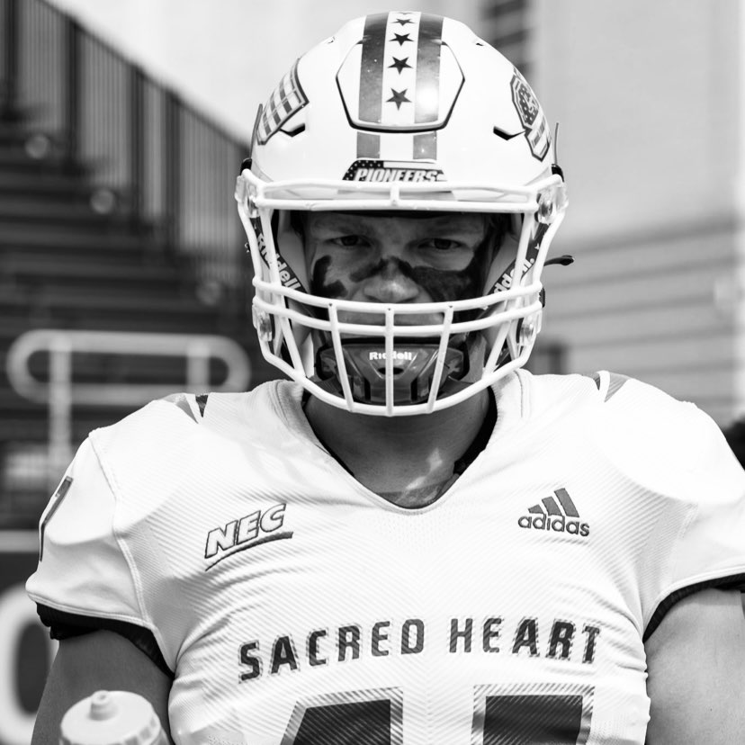 Timothy Suk, Right Tackle, Sacred Heart Pioneers - NIL Profile - Opendorse