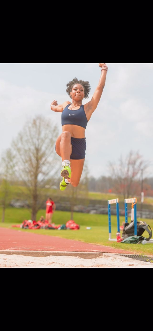 Athlete profile featured image number 4 of 5