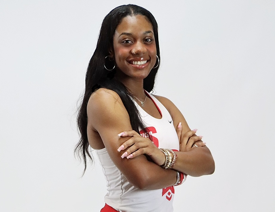 Elyssia Fisher athlete profile head shot