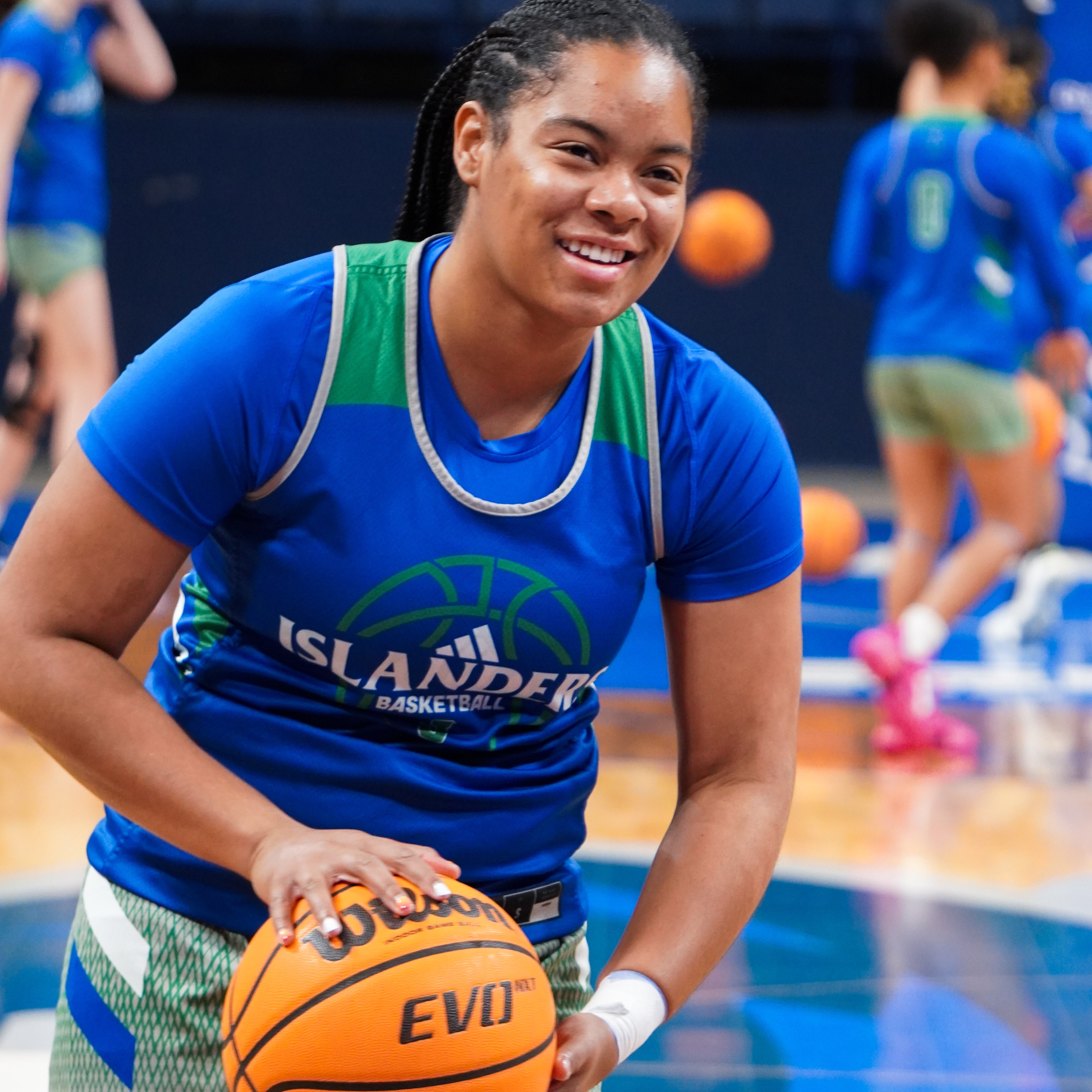 Jaeda Whitner athlete profile head shot