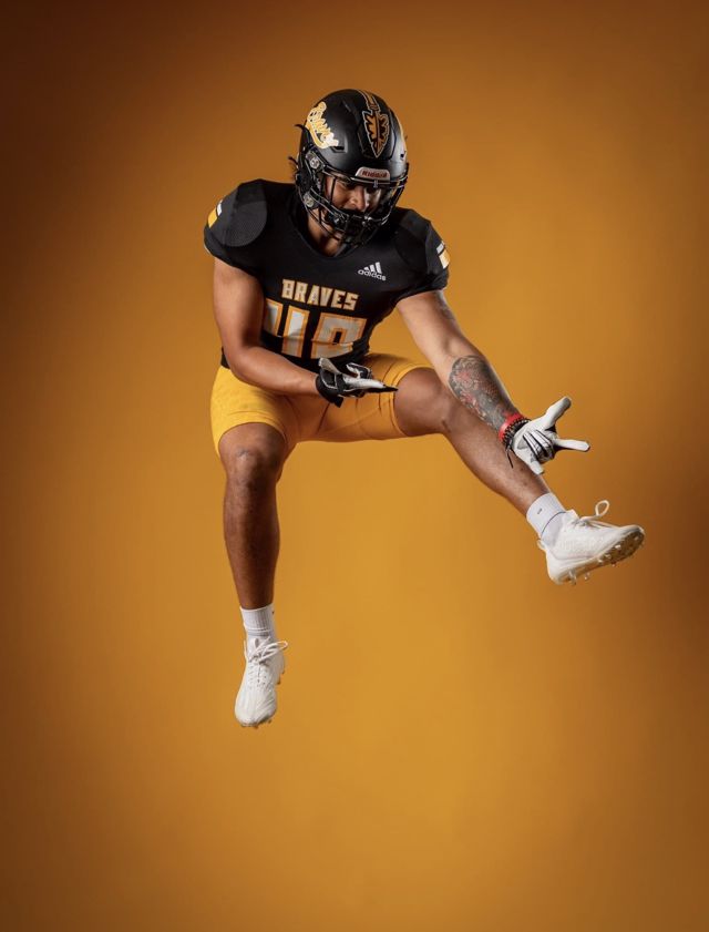 Athlete profile featured image number 2 of 8
