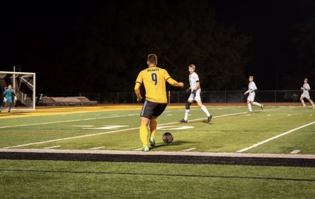 Athlete profile featured image number 3 of 6