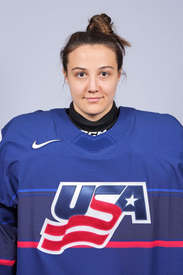 Gwyneth Philips, Goalkeeper, USA Hockey - NIL Profile - Opendorse