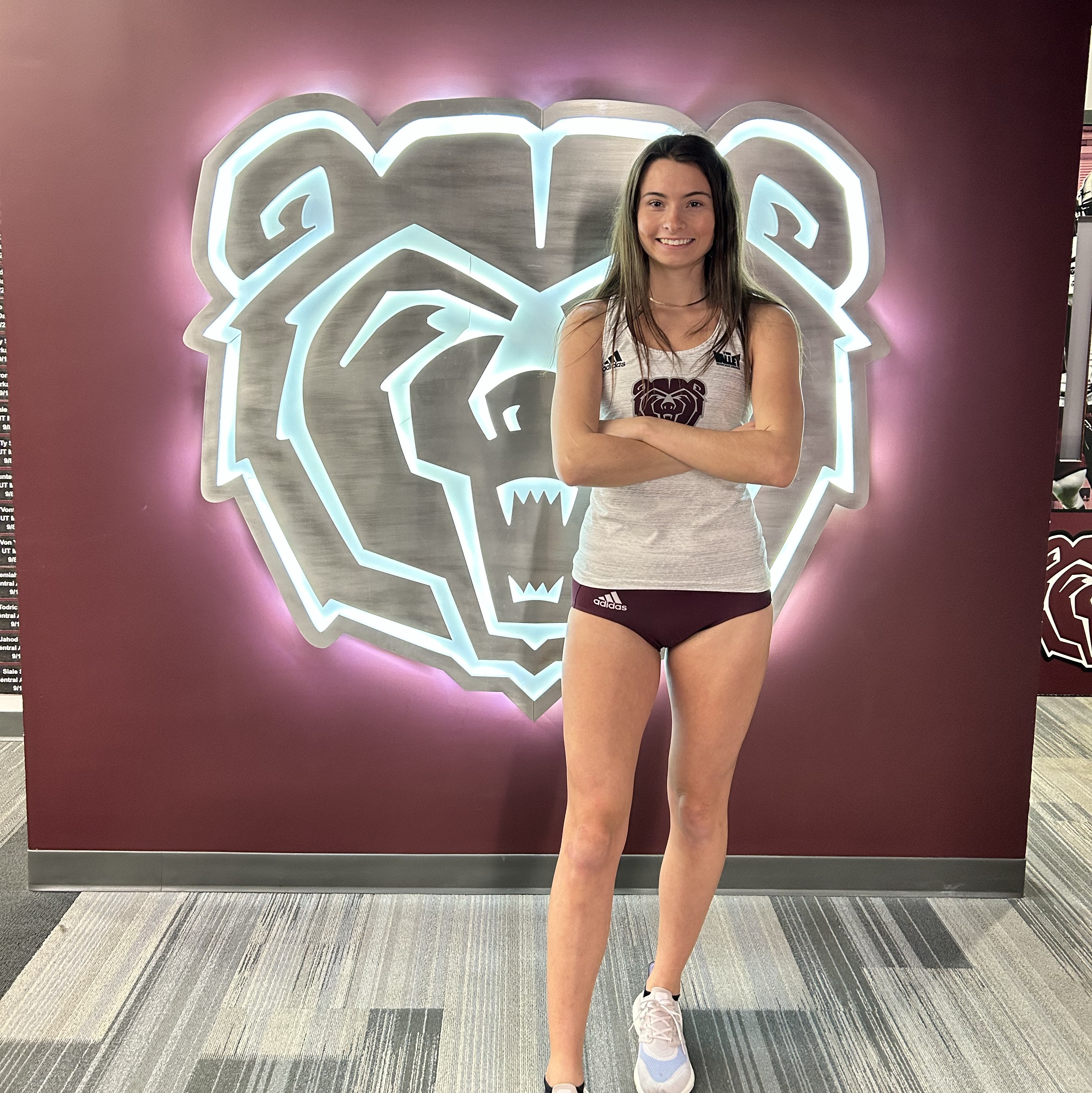Ella Cronhardt athlete profile head shot