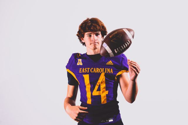 Athlete profile featured image number 2 of 4