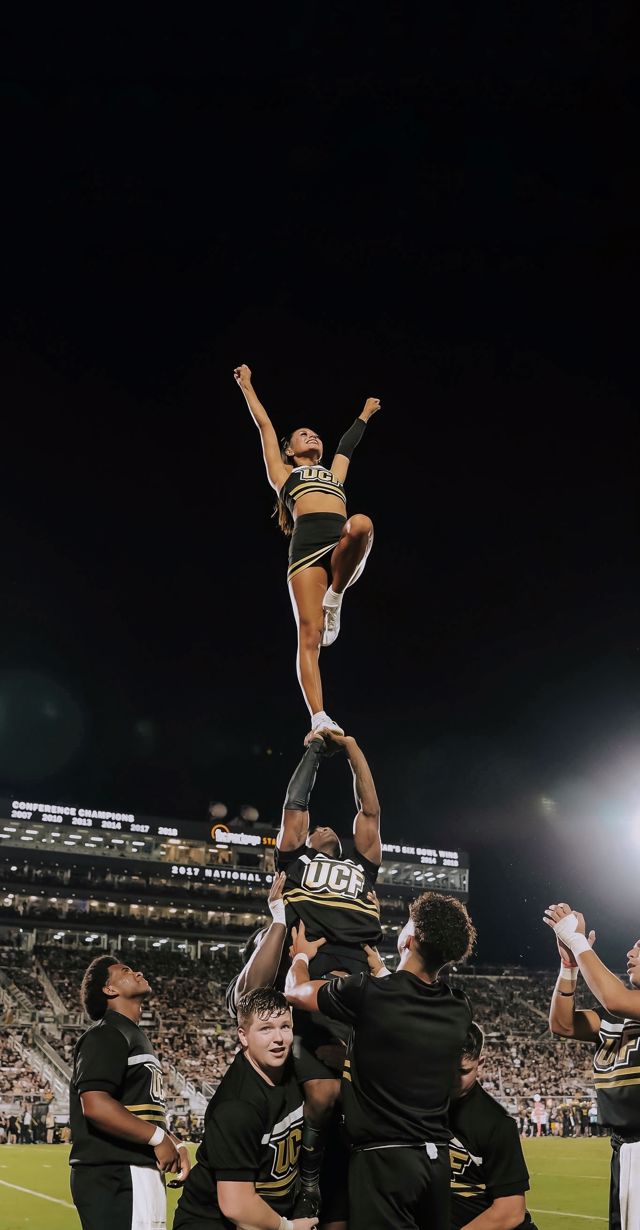 Eliza LaBelle, Open Championship Cheerleading, UCF Knights - NIL ...