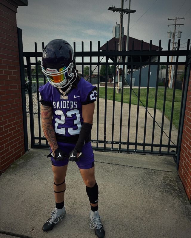 Athlete profile featured image number 5 of 6
