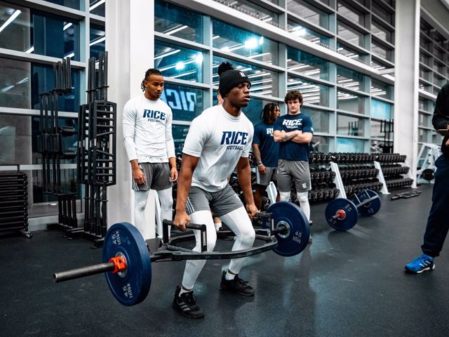 Athlete profile featured image number 2 of 9