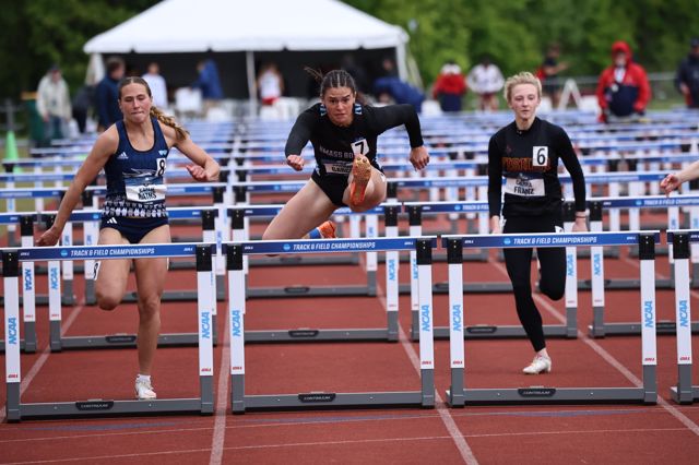 Athlete profile featured image number 2 of 4